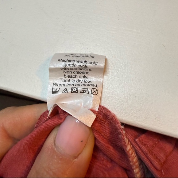 J. Crew Frankie Stretch Pink Bermuda Chino Shorts Lightweight Casual - Picture 7 of 7